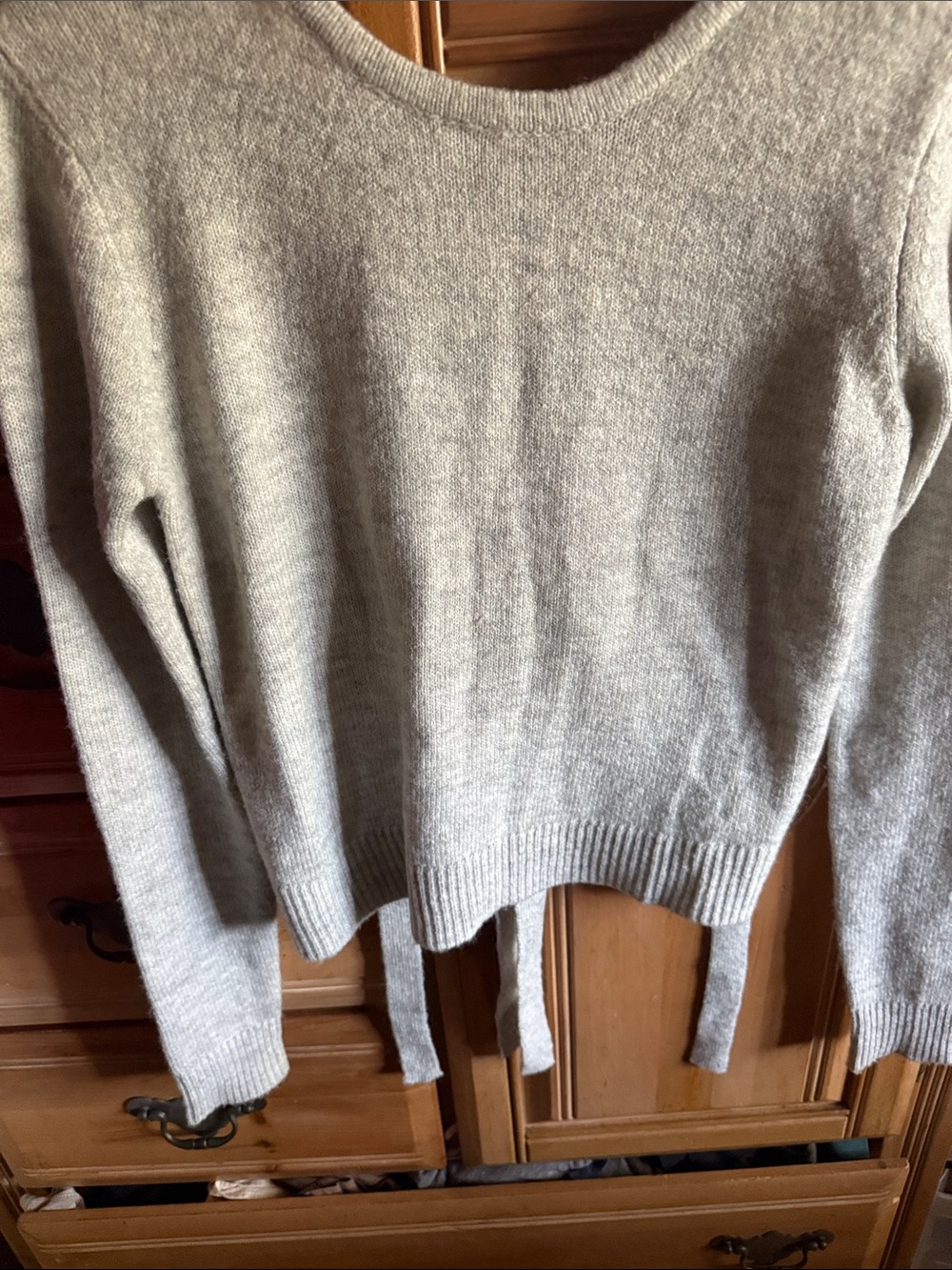 Forever 21 Light Gray Crewneck Sweater